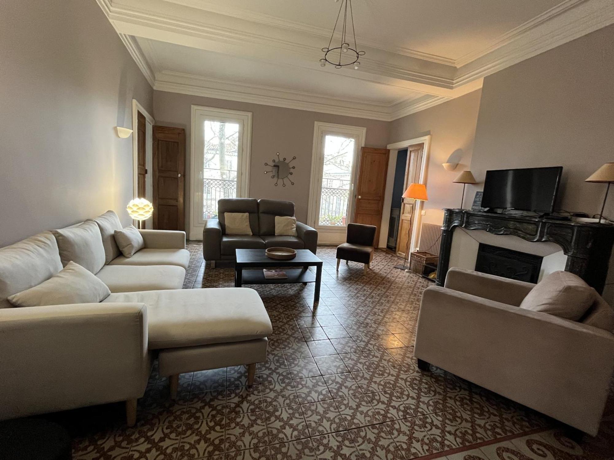 Apartamento Place De La Canourgue - Premiere Conciergerie
